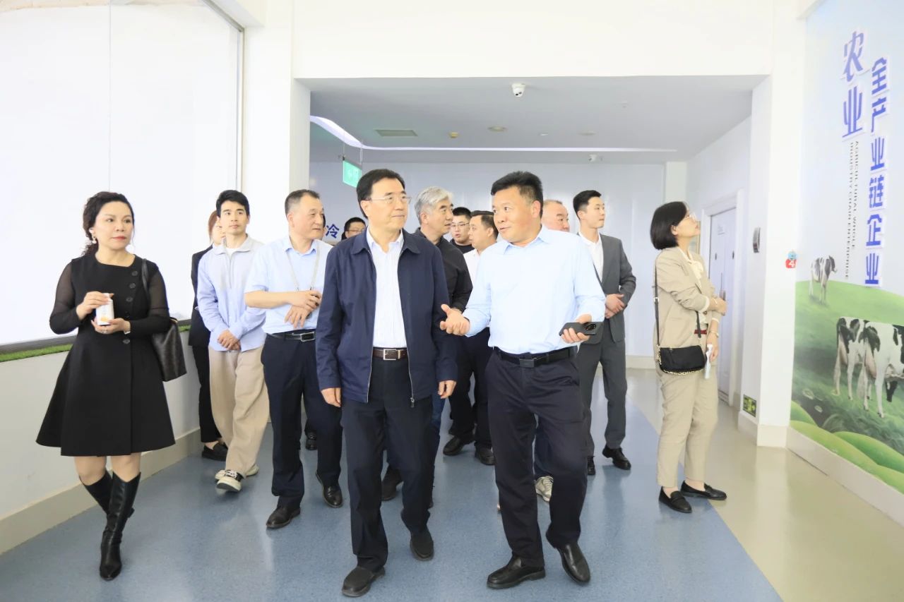 河南省2024國(guó)家“學(xué)生飲用奶計(jì)劃”推廣工作推進(jìn)會(huì)在鄭州成功舉辦！