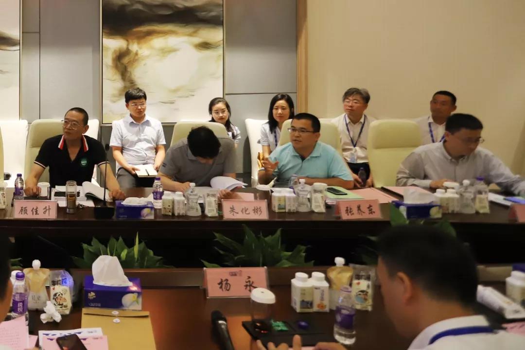 河南首家！花花牛乳業(yè)集團(tuán)通過優(yōu)質(zhì)乳工程驗(yàn)收
